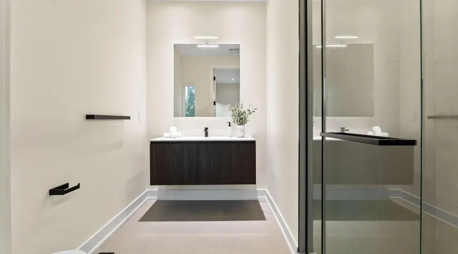 2075 Shawanaga Trail, Mississauga, Ontario, L5H 3Z3, Canada, 4 Bedrooms Bedrooms, ,6 BathroomsBathrooms,Residential,For Sale,1954444