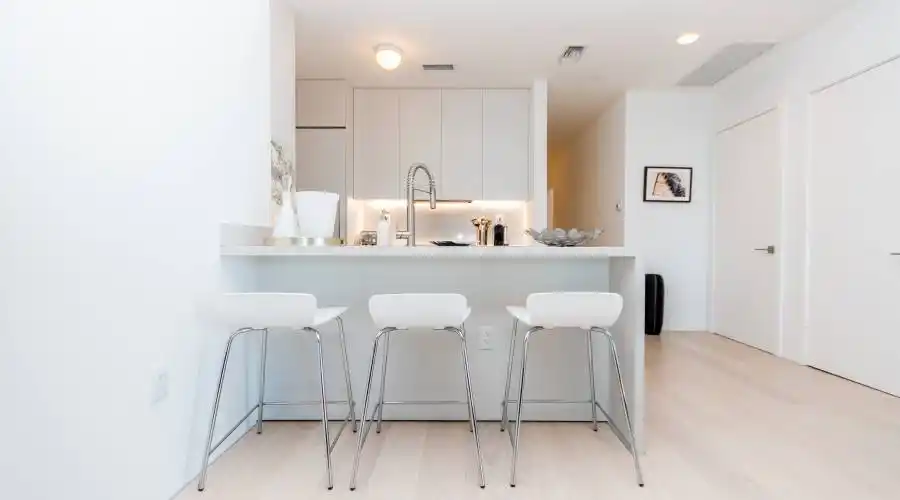 801 Pointe,Miami Beach,Florida 33139,United States,3 Bedrooms Bedrooms,2 Rooms Rooms,1 BathroomBathrooms,Residential,Marea,Pointe,3,191956