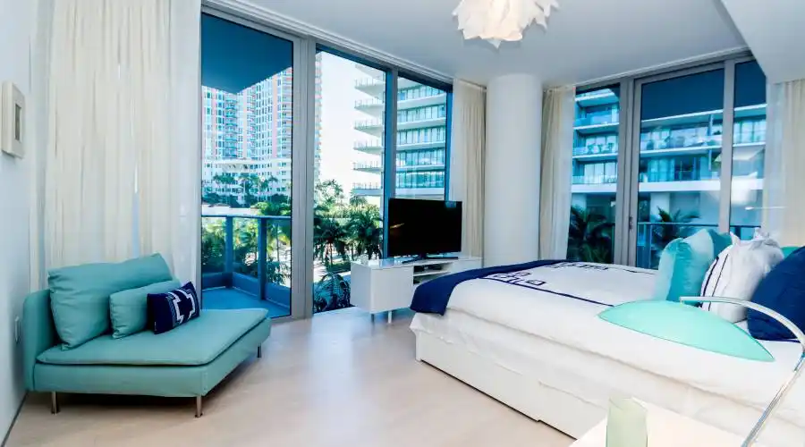 801 Pointe,Miami Beach,Florida 33139,United States,3 Bedrooms Bedrooms,2 Rooms Rooms,1 BathroomBathrooms,Residential,Marea,Pointe,3,191956