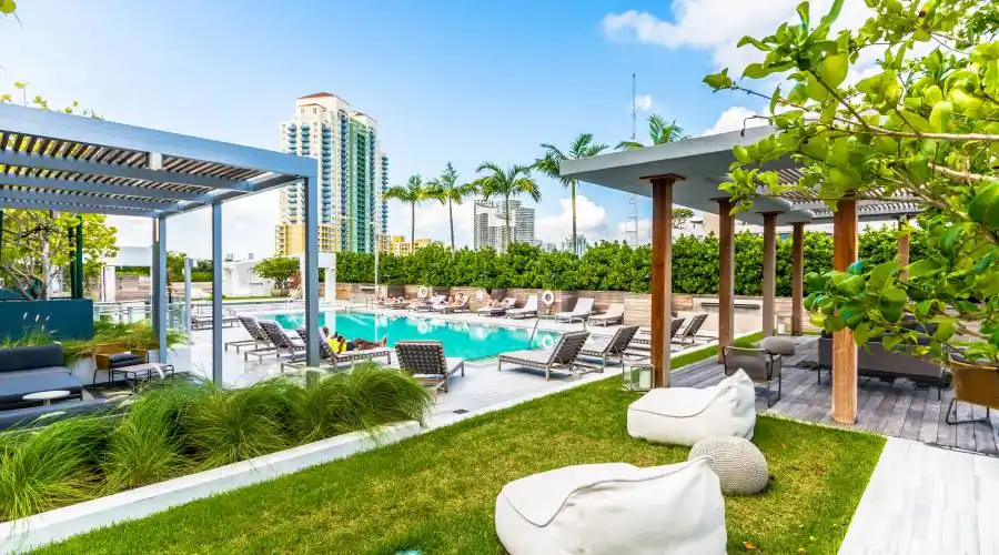 801 Pointe,Miami Beach,Florida 33139,United States,3 Bedrooms Bedrooms,2 Rooms Rooms,1 BathroomBathrooms,Residential,Marea,Pointe,3,191956