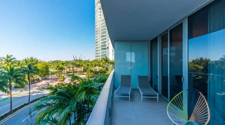801 Pointe,Miami Beach,Florida 33139,United States,3 Bedrooms Bedrooms,2 Rooms Rooms,1 BathroomBathrooms,Residential,Marea,Pointe,3,191956