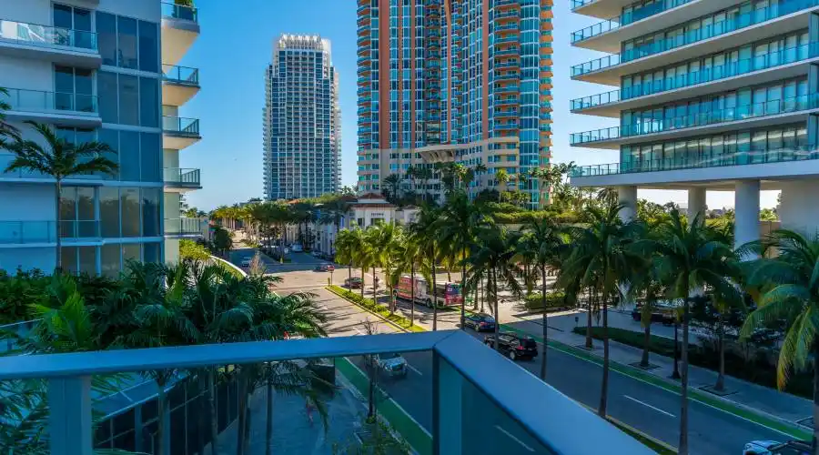 801 Pointe,Miami Beach,Florida 33139,United States,3 Bedrooms Bedrooms,2 Rooms Rooms,1 BathroomBathrooms,Residential,Marea,Pointe,3,191956