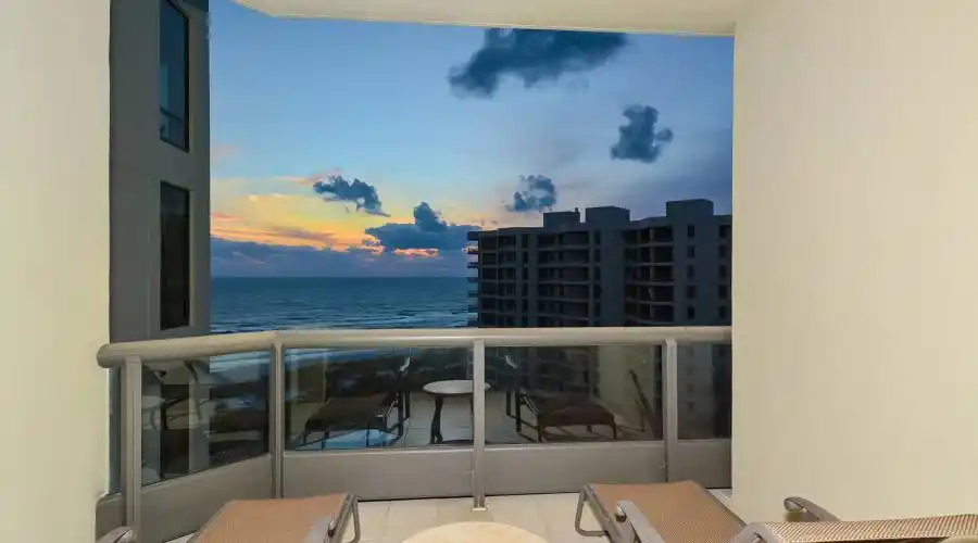 1241 of Mexico Drive #906,Longboat Key,Florida 34228,United States,2 Bedrooms Bedrooms,4 Rooms Rooms,3 BathroomsBathrooms,Residential,Water Club,of Mexico Drive #906,9,192046