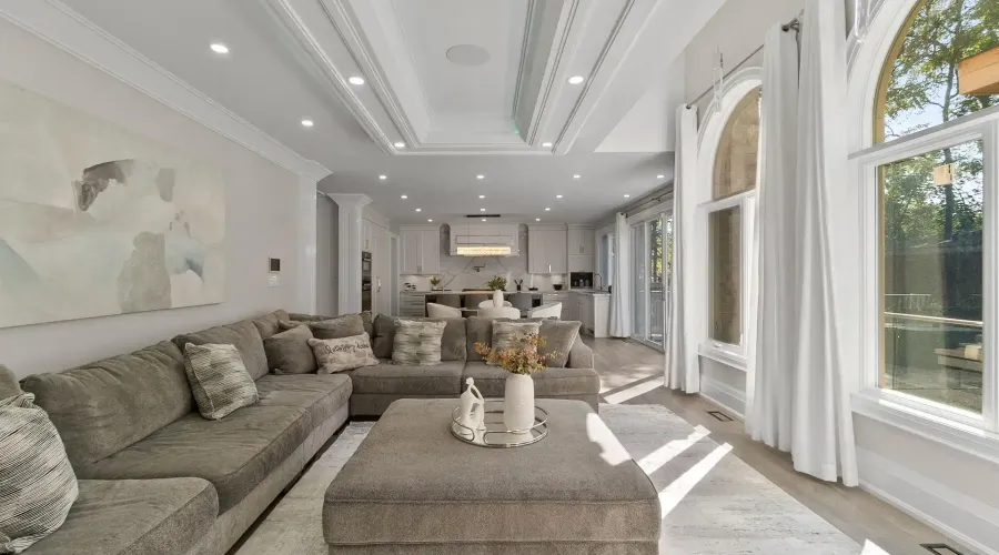 1160 Birchview Drive, Mississauga, Ontario, L5H 3C8, Canada, 5 Bedrooms Bedrooms, ,7 BathroomsBathrooms,Residential,For Sale,1963432