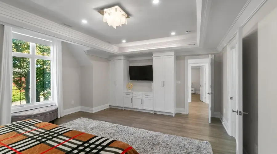 1160 Birchview Drive, Mississauga, Ontario, L5H 3C8, Canada, 5 Bedrooms Bedrooms, ,7 BathroomsBathrooms,Residential,For Sale,1963432