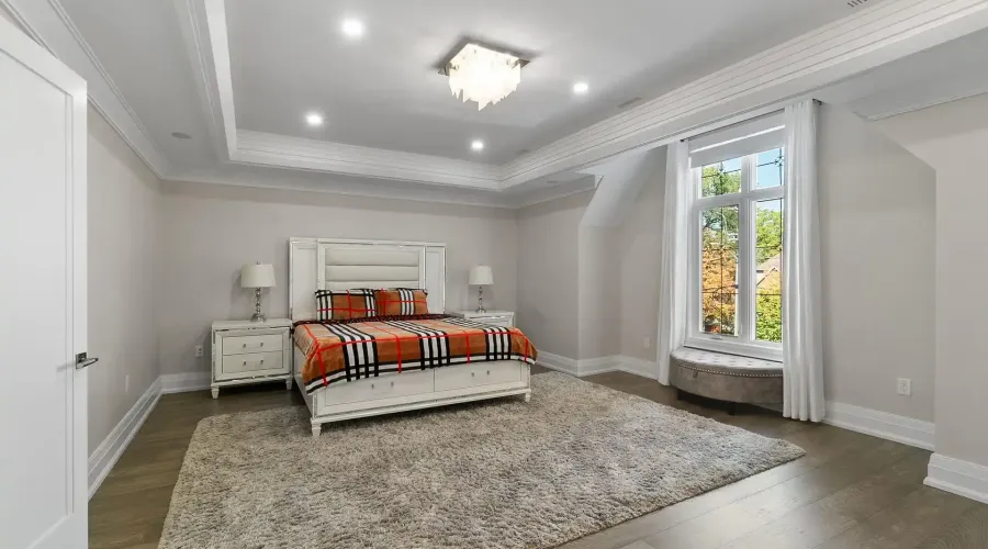 1160 Birchview Drive, Mississauga, Ontario, L5H 3C8, Canada, 5 Bedrooms Bedrooms, ,7 BathroomsBathrooms,Residential,For Sale,1963432