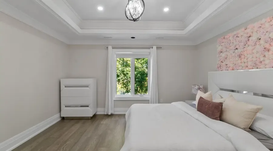 1160 Birchview Drive, Mississauga, Ontario, L5H 3C8, Canada, 5 Bedrooms Bedrooms, ,7 BathroomsBathrooms,Residential,For Sale,1963432