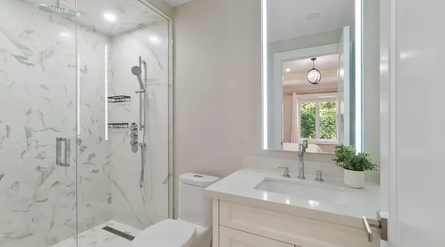 1160 Birchview Drive, Mississauga, Ontario, L5H 3C8, Canada, 5 Bedrooms Bedrooms, ,7 BathroomsBathrooms,Residential,For Sale,1963432