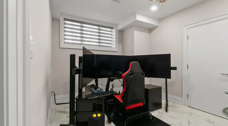 1160 Birchview Drive, Mississauga, Ontario, L5H 3C8, Canada, 5 Bedrooms Bedrooms, ,7 BathroomsBathrooms,Residential,For Sale,1963432