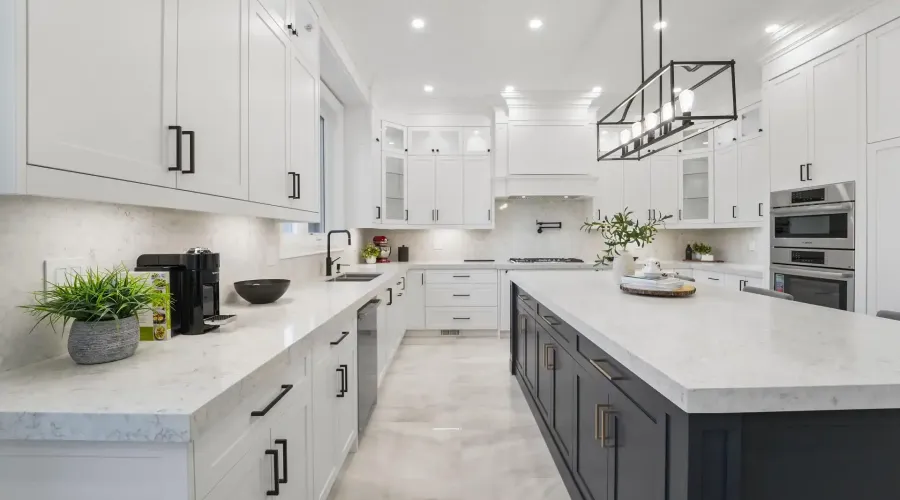 303 Delta Street, Toronto, Ontario, M8W 4G1, Canada, 4 Bedrooms Bedrooms, ,5 BathroomsBathrooms,Residential,For Sale,1964305