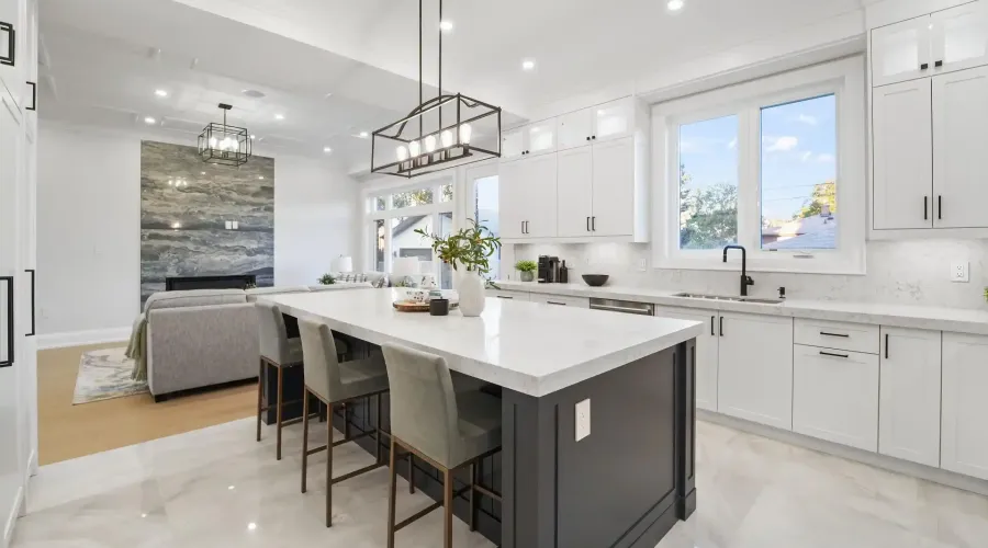 303 Delta Street, Toronto, Ontario, M8W 4G1, Canada, 4 Bedrooms Bedrooms, ,5 BathroomsBathrooms,Residential,For Sale,1964305