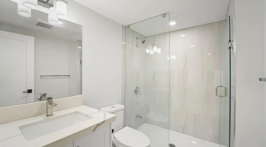 303 Delta Street, Toronto, Ontario, M8W 4G1, Canada, 4 Bedrooms Bedrooms, ,5 BathroomsBathrooms,Residential,For Sale,1964305