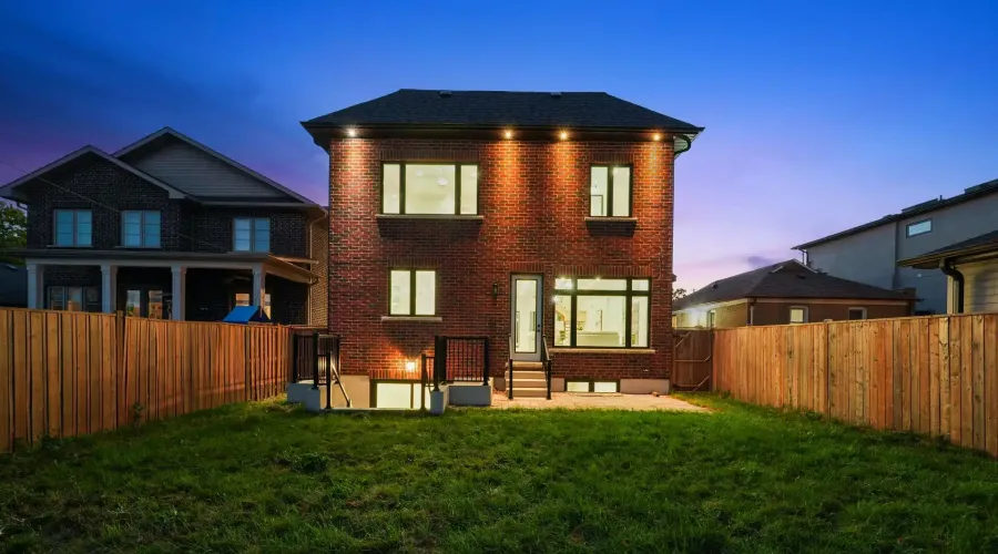 303 Delta Street, Toronto, Ontario, M8W 4G1, Canada, 4 Bedrooms Bedrooms, ,5 BathroomsBathrooms,Residential,For Sale,1964305