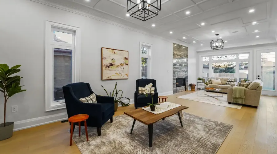 303 Delta Street, Toronto, Ontario, M8W 4G1, Canada, 4 Bedrooms Bedrooms, ,5 BathroomsBathrooms,Residential,For Sale,1964305