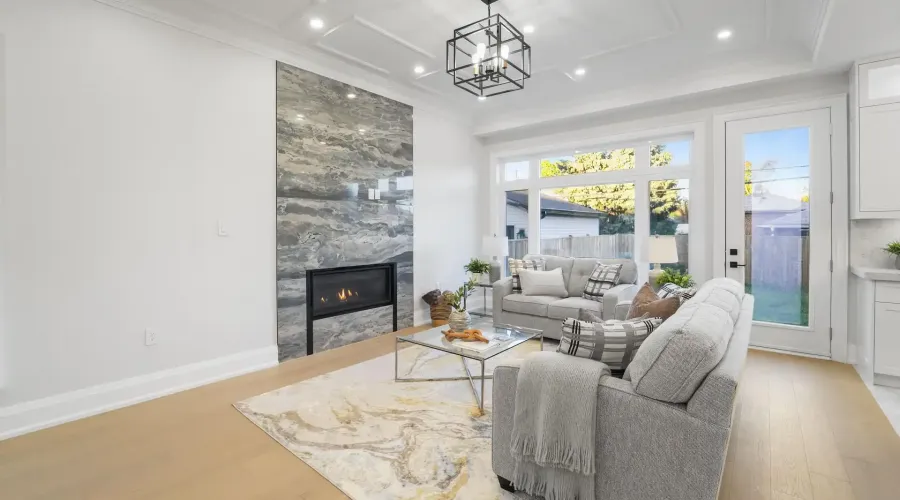 303 Delta Street, Toronto, Ontario, M8W 4G1, Canada, 4 Bedrooms Bedrooms, ,5 BathroomsBathrooms,Residential,For Sale,1964305