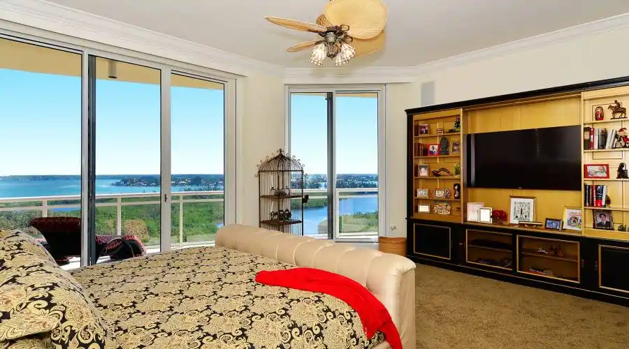 1300 Benjamin Franklin Drive #1208,Sarasota,Florida 34236,United States,3 Bedrooms Bedrooms,5 Rooms Rooms,4 BathroomsBathrooms,Residential,The Beach Residences,Benjamin Franklin Drive #1208,12,192251