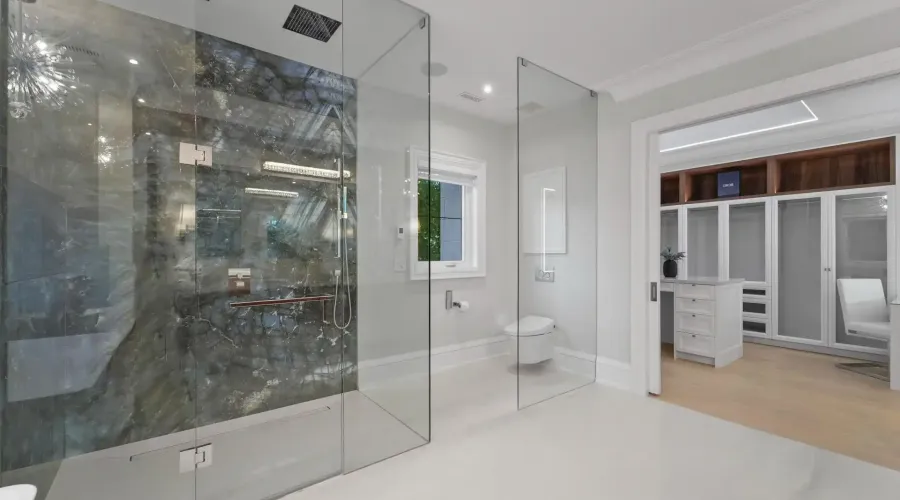 371 Willis Drive, Oakville, Ontario, L6L 4T9, Canada, 4 Bedrooms Bedrooms, ,7 BathroomsBathrooms,Residential,For Sale,1966030