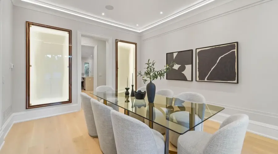 371 Willis Drive, Oakville, Ontario, L6L 4T9, Canada, 4 Bedrooms Bedrooms, ,7 BathroomsBathrooms,Residential,For Sale,1966030