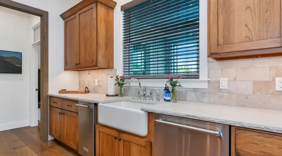 1406 Deer Hammock Road, Sarasota, Florida, 34240, United States, 3 Bedrooms Bedrooms, 7 Rooms Rooms,2 BathroomsBathrooms,Residential,For Sale,Deer Hammock,1966032