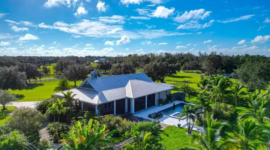 1406 Deer Hammock Road, Sarasota, Florida, 34240, United States, 3 Bedrooms Bedrooms, 7 Rooms Rooms,2 BathroomsBathrooms,Residential,For Sale,Deer Hammock,1966032