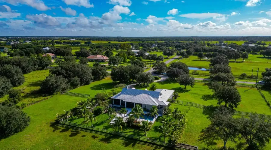 1406 Deer Hammock Road, Sarasota, Florida, 34240, United States, 3 Bedrooms Bedrooms, 7 Rooms Rooms,2 BathroomsBathrooms,Residential,For Sale,Deer Hammock,1966032