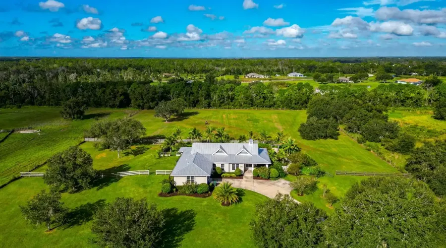 1406 Deer Hammock Road, Sarasota, Florida, 34240, United States, 3 Bedrooms Bedrooms, 7 Rooms Rooms,2 BathroomsBathrooms,Residential,For Sale,Deer Hammock,1966032