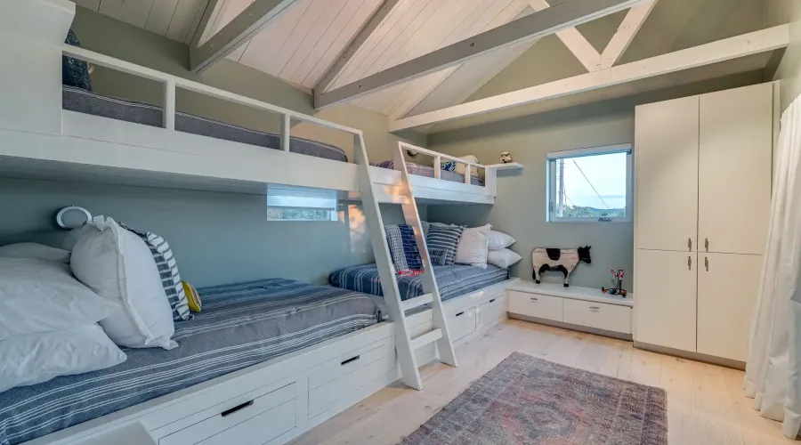 23601 Old Ferry Rd #20, Spicewood, Texas, 78669, United States, 4 Bedrooms Bedrooms, ,4 BathroomsBathrooms,Waterfront,For Sale,Old Ferry Rd #20,1967134