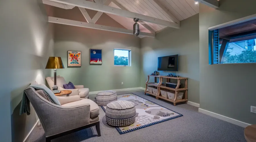 23601 Old Ferry Rd #20, Spicewood, Texas, 78669, United States, 4 Bedrooms Bedrooms, ,4 BathroomsBathrooms,Waterfront,For Sale,Old Ferry Rd #20,1967134