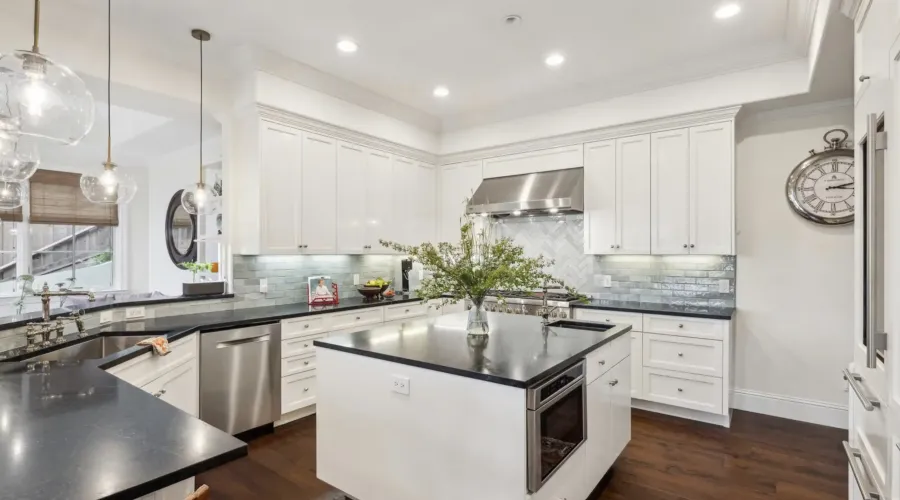 23 Heron Drive, Mill Valley, California, United States, 5 Bedrooms Bedrooms, ,4 BathroomsBathrooms,Residential,For Sale,23 Heron Drive,1967318