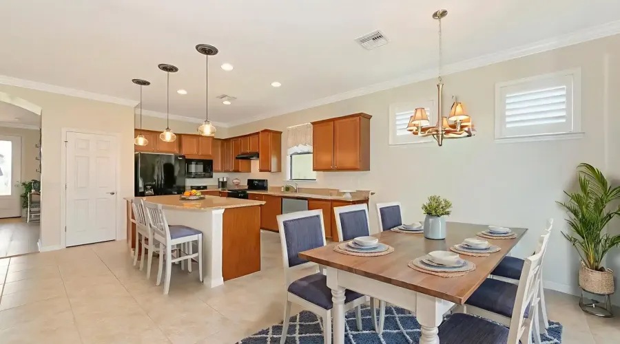 5952 Snowy Egret Drive, Sarasota, Florida, 34238, United States, 2 Bedrooms Bedrooms, 5 Rooms Rooms,2 BathroomsBathrooms,Residential,For Sale,Snowy Egret,1967319