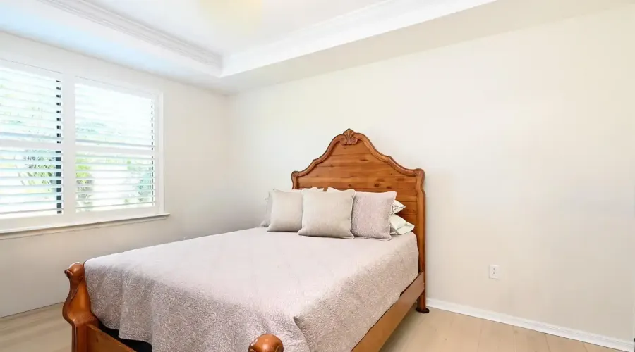 5952 Snowy Egret Drive, Sarasota, Florida, 34238, United States, 2 Bedrooms Bedrooms, 5 Rooms Rooms,2 BathroomsBathrooms,Residential,For Sale,Snowy Egret,1967319