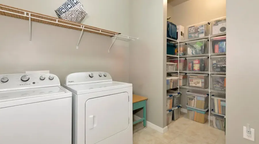 5952 Snowy Egret Drive, Sarasota, Florida, 34238, United States, 2 Bedrooms Bedrooms, 5 Rooms Rooms,2 BathroomsBathrooms,Residential,For Sale,Snowy Egret,1967319