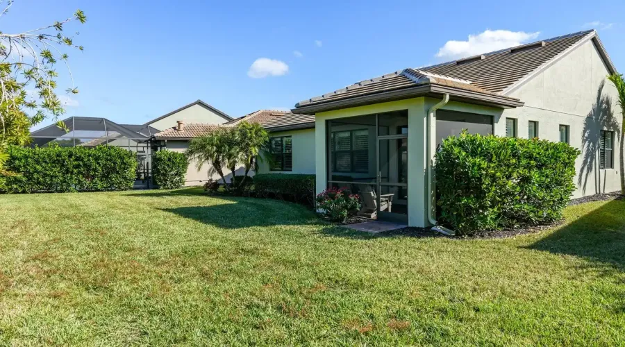 5952 Snowy Egret Drive, Sarasota, Florida, 34238, United States, 2 Bedrooms Bedrooms, 5 Rooms Rooms,2 BathroomsBathrooms,Residential,For Sale,Snowy Egret,1967319