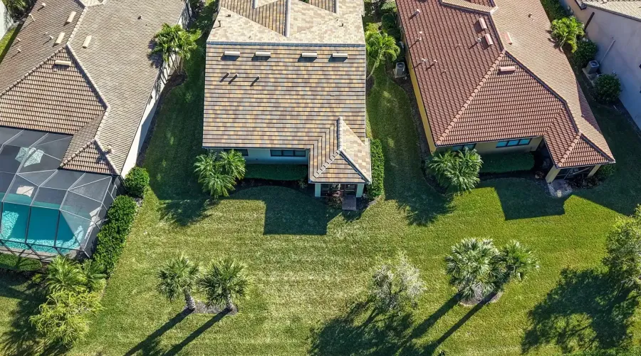 5952 Snowy Egret Drive, Sarasota, Florida, 34238, United States, 2 Bedrooms Bedrooms, 5 Rooms Rooms,2 BathroomsBathrooms,Residential,For Sale,Snowy Egret,1967319