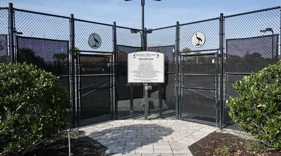 5952 Snowy Egret Drive, Sarasota, Florida, 34238, United States, 2 Bedrooms Bedrooms, 5 Rooms Rooms,2 BathroomsBathrooms,Residential,For Sale,Snowy Egret,1967319