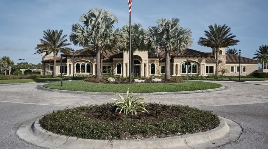 5952 Snowy Egret Drive, Sarasota, Florida, 34238, United States, 2 Bedrooms Bedrooms, 5 Rooms Rooms,2 BathroomsBathrooms,Residential,For Sale,Snowy Egret,1967319