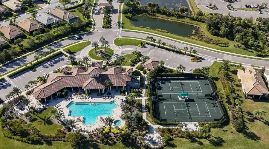 5952 Snowy Egret Drive, Sarasota, Florida, 34238, United States, 2 Bedrooms Bedrooms, 5 Rooms Rooms,2 BathroomsBathrooms,Residential,For Sale,Snowy Egret,1967319