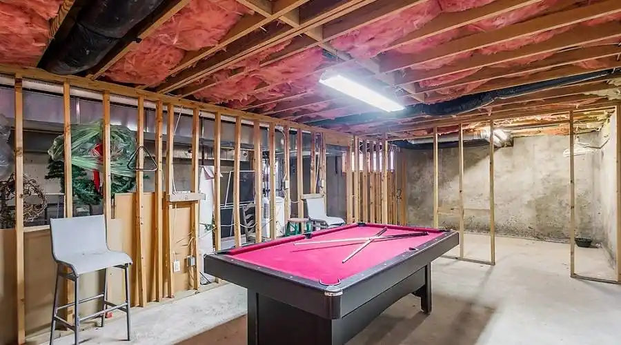 1260 Beaver Island Trail rd,walnut cove,North Carolina 27052,United States,3 Bedrooms Bedrooms,12 Rooms Rooms,2 BathroomsBathrooms,Residential,Beaver Island Trail rd,192742