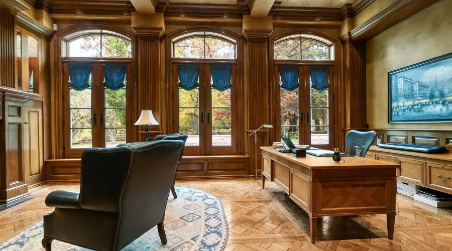 1343 Blythe Road, Mississauga, Ontario, L5H 2C2, Canada, 5 Bedrooms Bedrooms, ,10 BathroomsBathrooms,Residential,For Sale,1984533