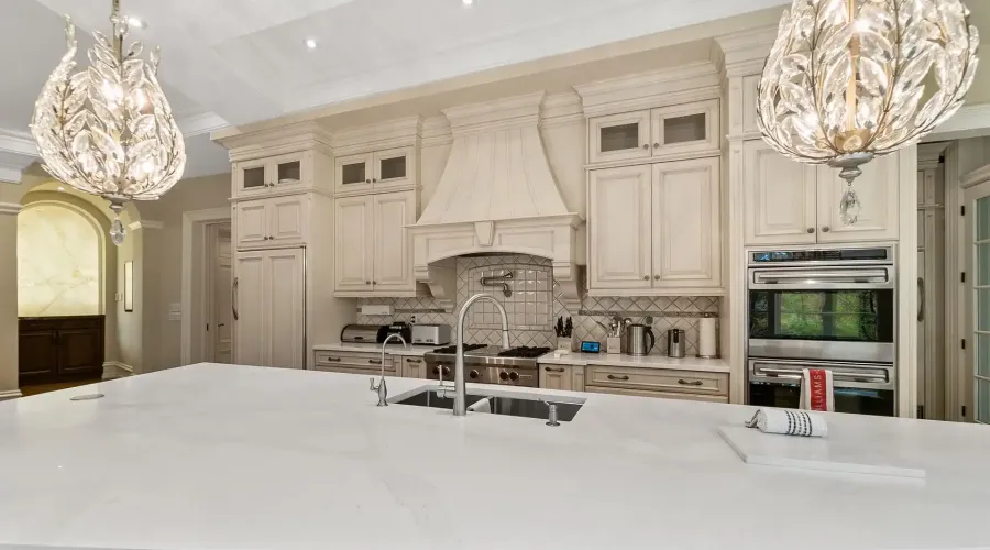 1343 Blythe Road, Mississauga, Ontario, L5H 2C2, Canada, 5 Bedrooms Bedrooms, ,10 BathroomsBathrooms,Residential,For Sale,1984533