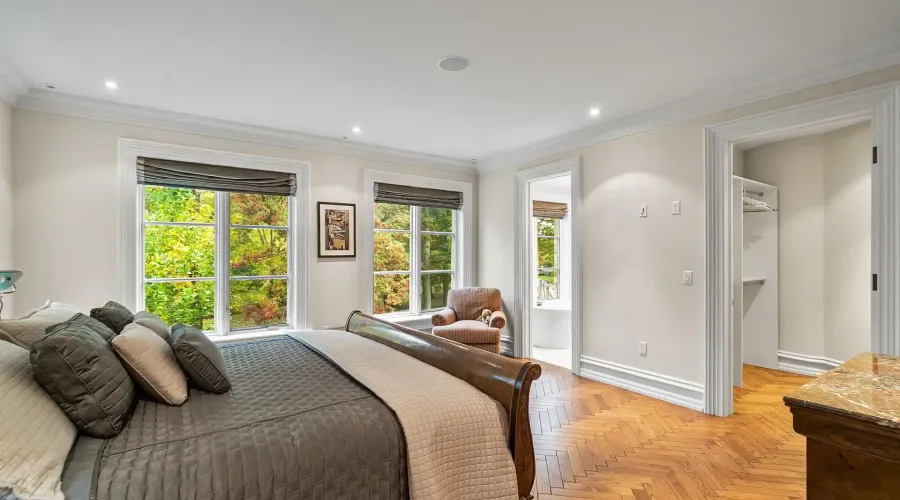 1343 Blythe Road, Mississauga, Ontario, L5H 2C2, Canada, 5 Bedrooms Bedrooms, ,10 BathroomsBathrooms,Residential,For Sale,1984533