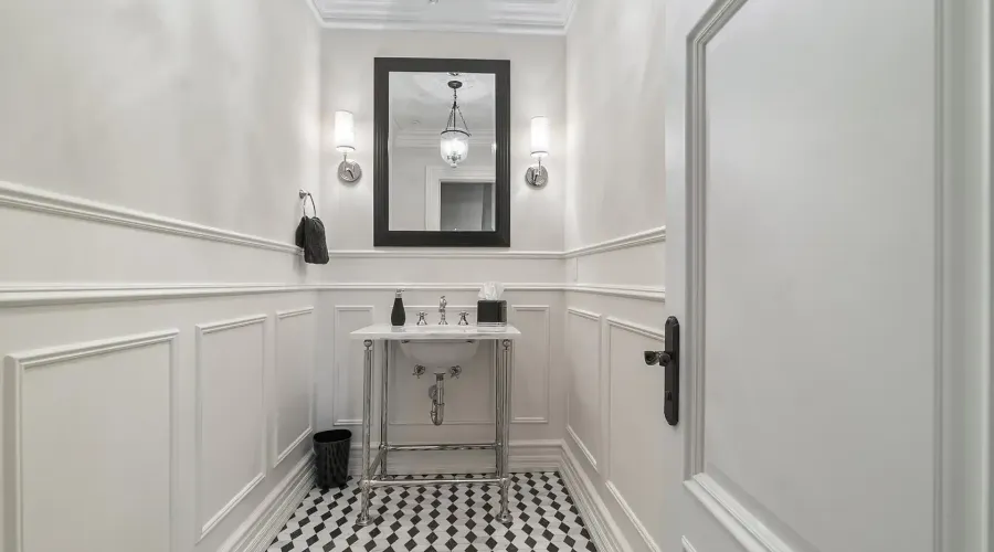 1343 Blythe Road, Mississauga, Ontario, L5H 2C2, Canada, 5 Bedrooms Bedrooms, ,10 BathroomsBathrooms,Residential,For Sale,1984533