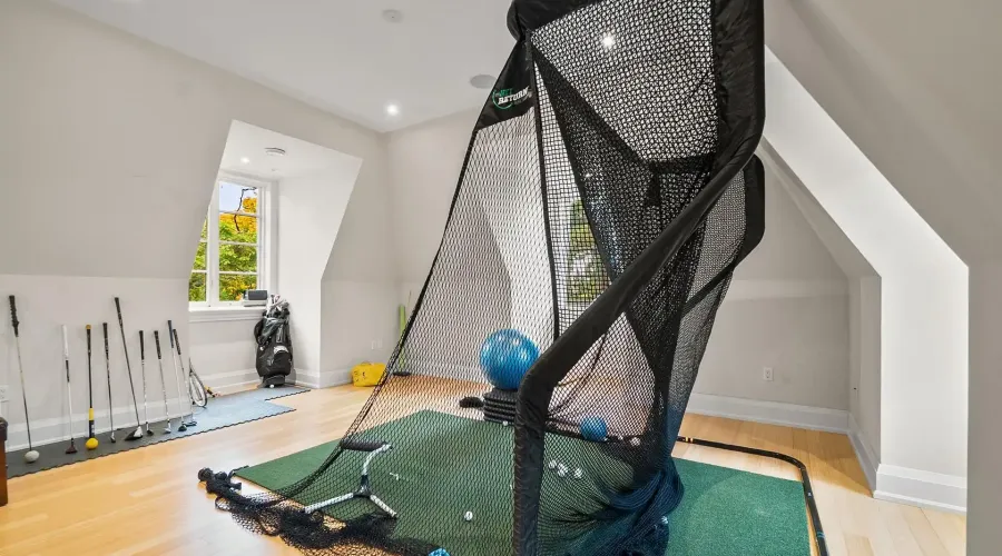 1343 Blythe Road, Mississauga, Ontario, L5H 2C2, Canada, 5 Bedrooms Bedrooms, ,10 BathroomsBathrooms,Residential,For Sale,1984533