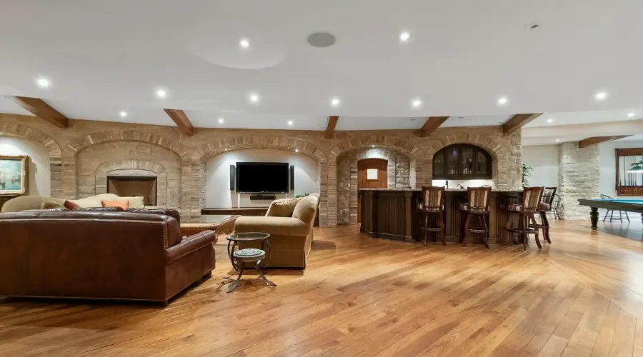 1343 Blythe Road, Mississauga, Ontario, L5H 2C2, Canada, 5 Bedrooms Bedrooms, ,10 BathroomsBathrooms,Residential,For Sale,1984533