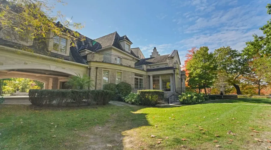 1343 Blythe Road, Mississauga, Ontario, L5H 2C2, Canada, 5 Bedrooms Bedrooms, ,10 BathroomsBathrooms,Residential,For Sale,1984533