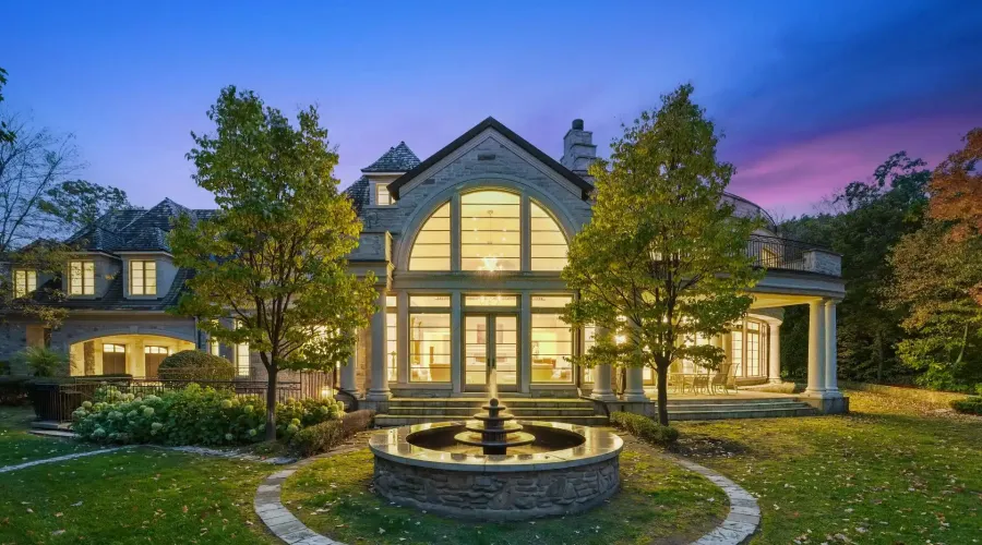 1343 Blythe Road, Mississauga, Ontario, L5H 2C2, Canada, 5 Bedrooms Bedrooms, ,10 BathroomsBathrooms,Residential,For Sale,1984533