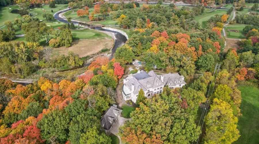 1343 Blythe Road, Mississauga, Ontario, L5H 2C2, Canada, 5 Bedrooms Bedrooms, ,10 BathroomsBathrooms,Residential,For Sale,1984533