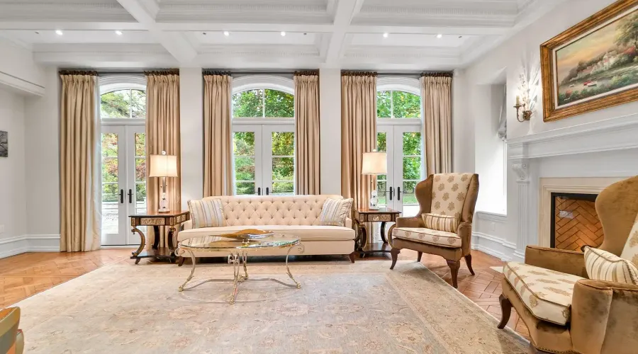 1343 Blythe Road, Mississauga, Ontario, L5H 2C2, Canada, 5 Bedrooms Bedrooms, ,10 BathroomsBathrooms,Residential,For Sale,1984533