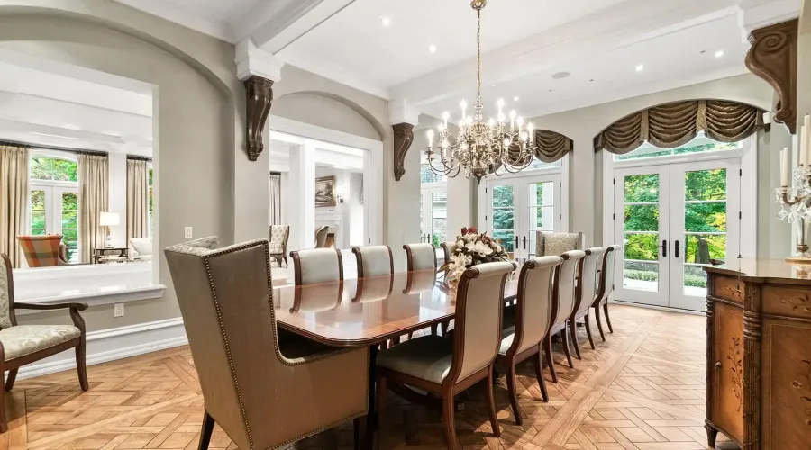 1343 Blythe Road, Mississauga, Ontario, L5H 2C2, Canada, 5 Bedrooms Bedrooms, ,10 BathroomsBathrooms,Residential,For Sale,1984533