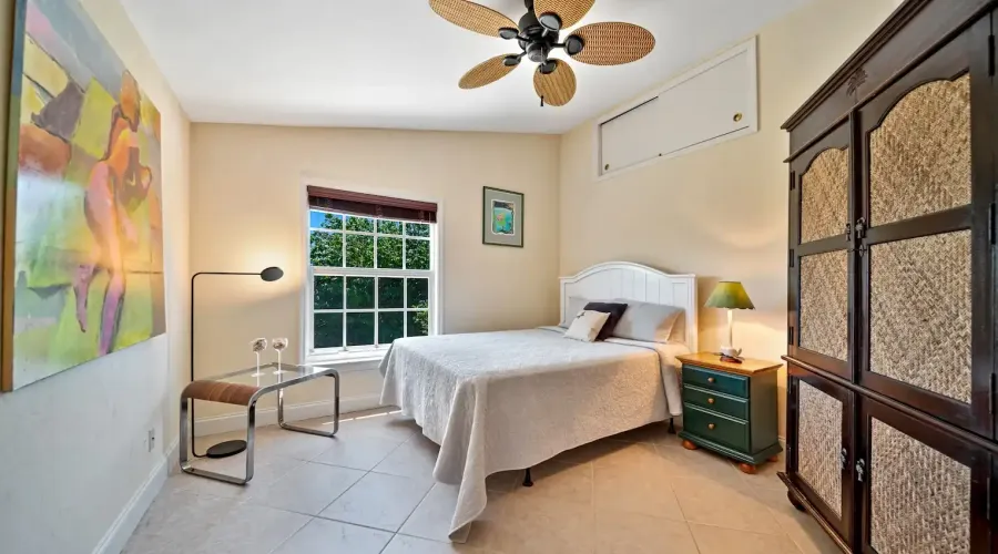 716 Rabbit Road, Sanibel, Florida, 33957, United States, 3 Bedrooms Bedrooms, 10 Rooms Rooms,2 BathroomsBathrooms,Residential,For Sale,Rabbit,1985888